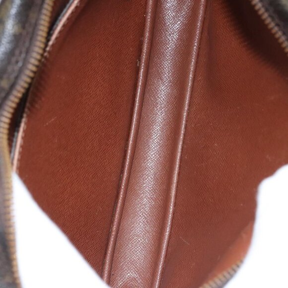 LOUIS VUITTON Monogram Compiegne 23 Clutch Bag - Picture 11 of 16